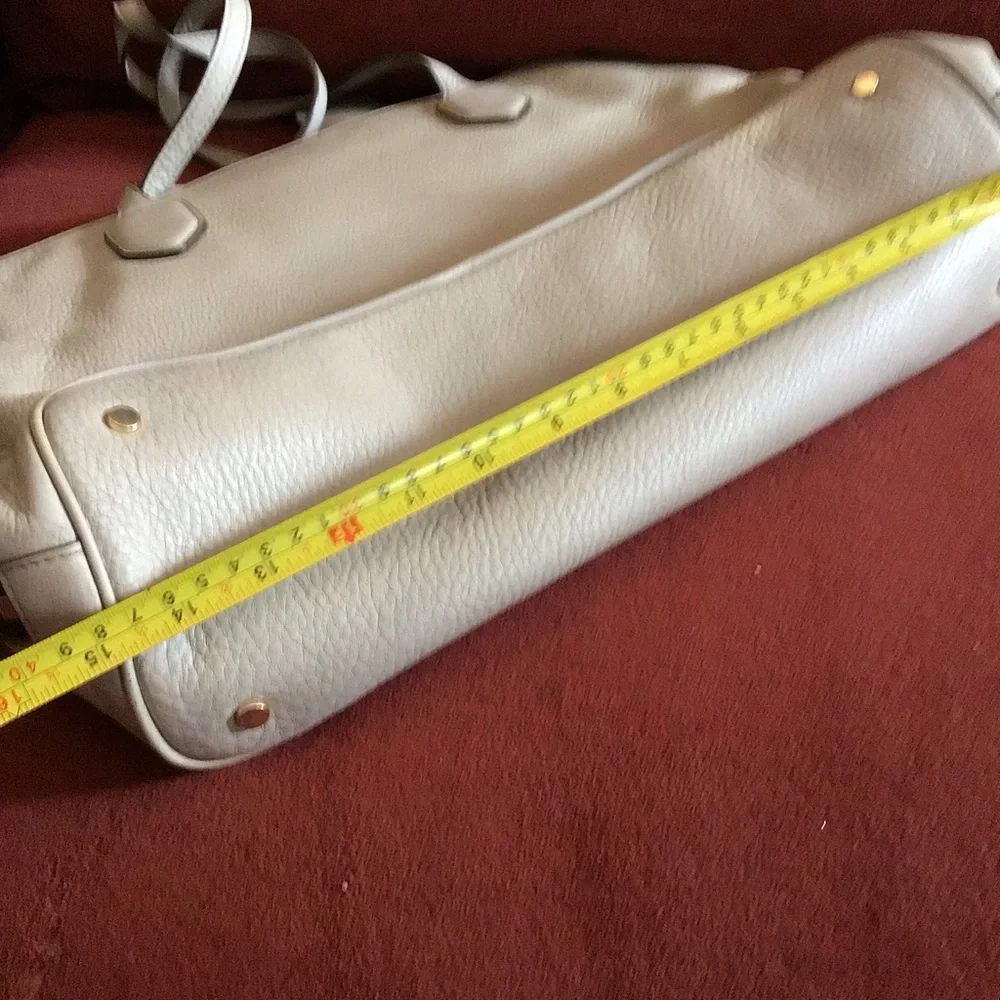 Tory Burch Cream Leather Double-Handle Tote with Logo Charm